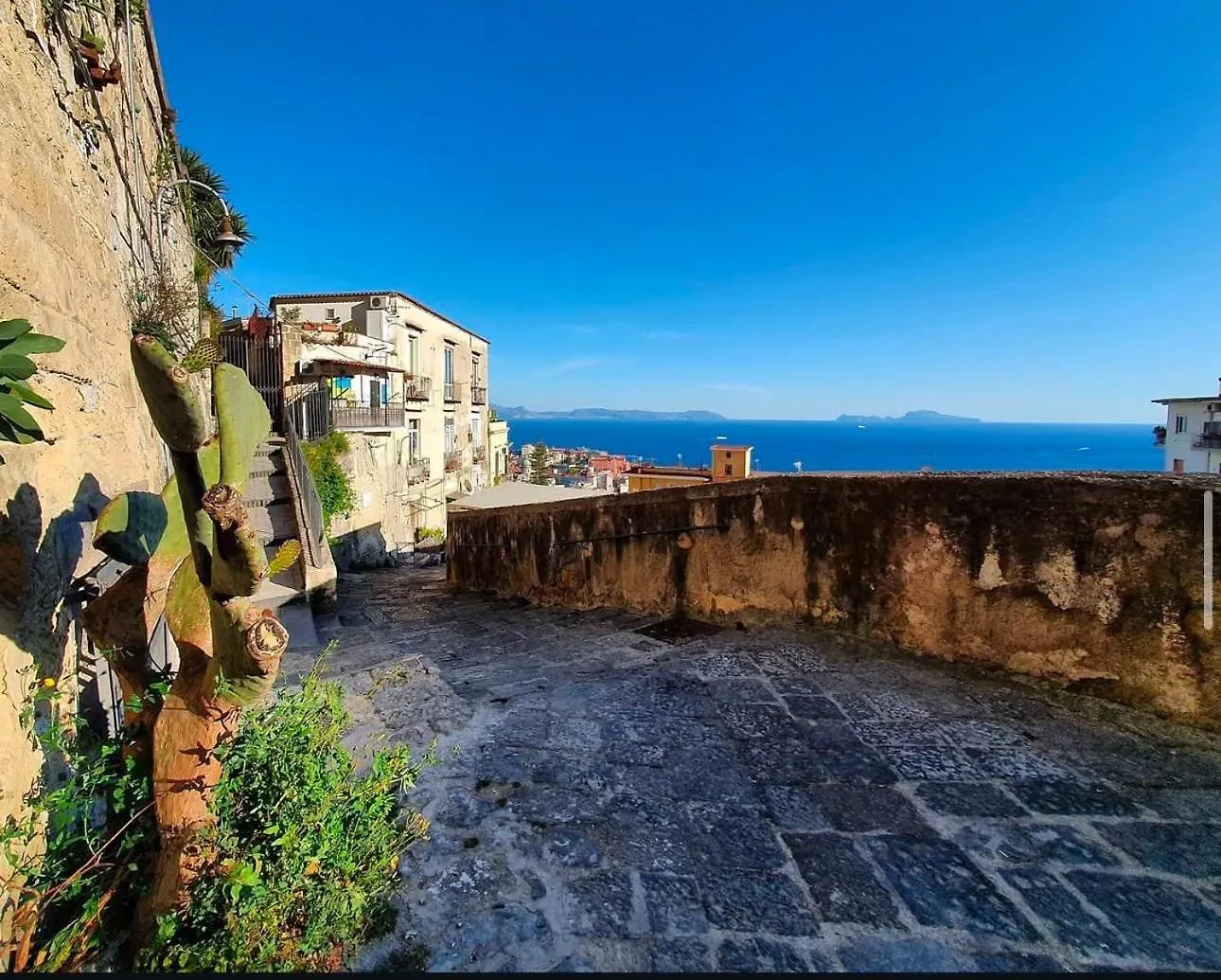 Casa Dolce Casa Luxury Bed & Breakfast Naples